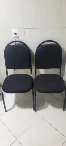 Par de cadeiras para escritório R$250,00 ( não vendo separadamente )