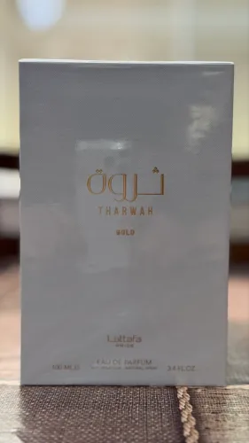 Lattafa Tharwah Gold Eau de Parfum Perfume Árabe Feminino 100ml