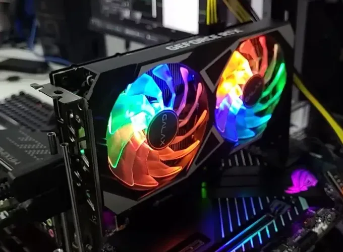 Placa de Vídeo RTX 3050 8GB Galax RGB dual fan TOP para dar aquele up no seu pc gamer