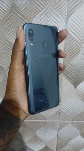 A30 64GB