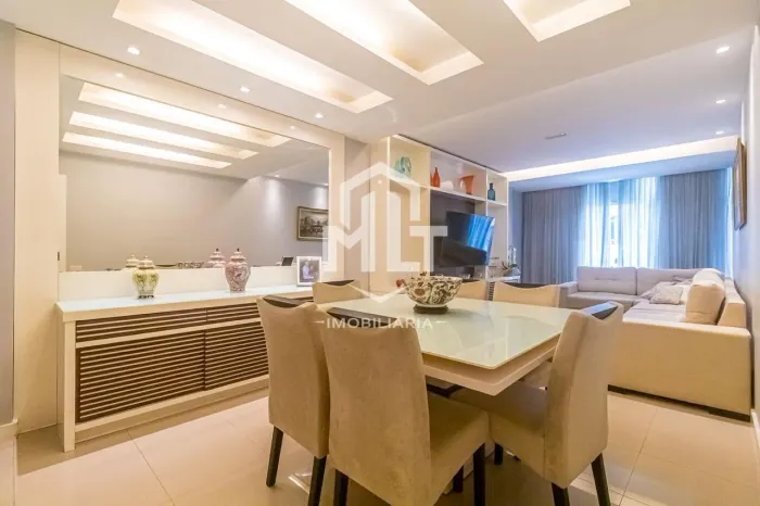 MLT Imobiliária Vende - Cód 967 - Apartamento duplex na Rua Miguel Lemos Copacabana .