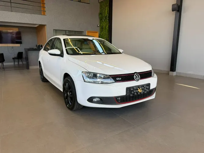 Volkswagen Jetta Comfortline 2.0 T.flex 8V 4P Tipt. 2012