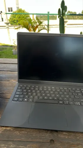 Notebook Dell Vostro 15 3510 | Intel Core i5 11ª Geração | SSD NVMe | Full HD