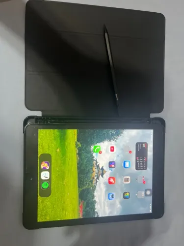 iPad 9 geração - ótimo estado - Com caneta 