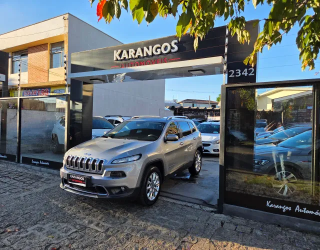 Jeep Cherokee Limited 3.2 4X4 V6 Aut. 2015