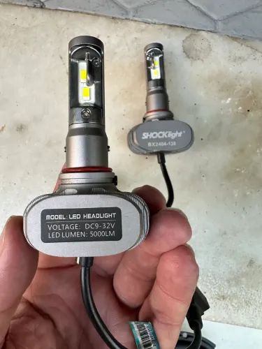 Lâmpadas de LED H4 e H11 