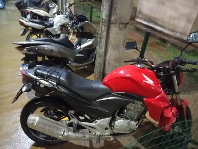 Cb 300 zera