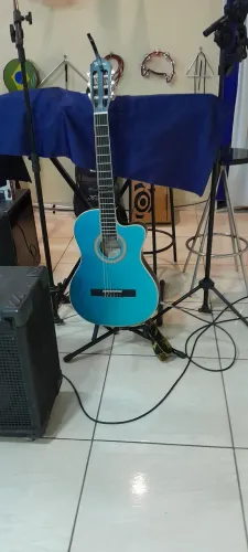 Violão Tagima corda de nalion