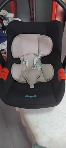 Vende se bebe conforto