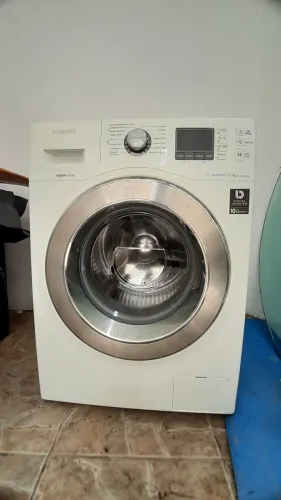 Maquina lava e seca Sansung