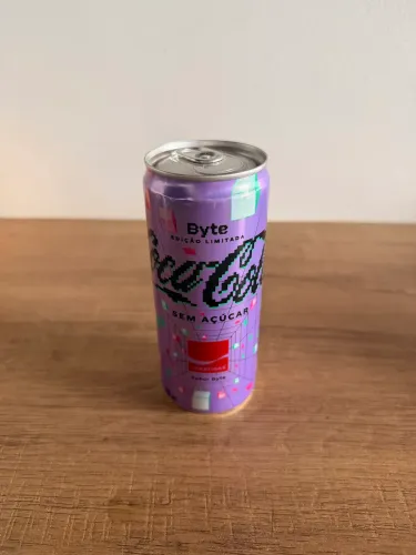 Coca Cola Byte fechada edição limitada 