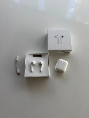 AirPods 2