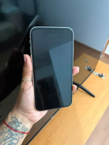 IPhone 11 64 GB - Bateria 99% + Nota Fiscal
