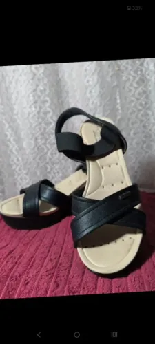 Vendo Sandálias Nova e Seminovos