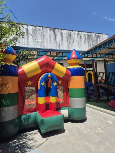 Vendo Castelo inflável 3x3m 