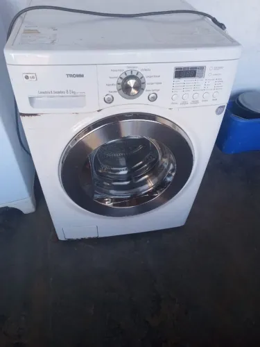 Máquina lava e seca LG com defeito