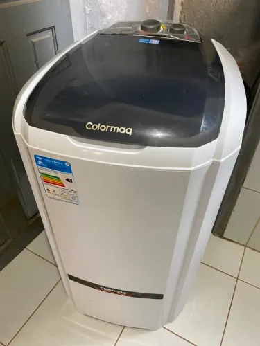 Tanquinho de lavar roupa