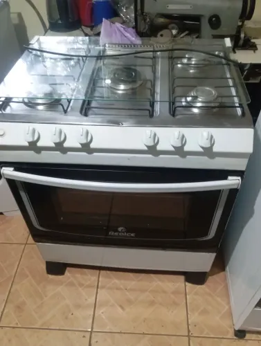 Vendo fogão usado funcionando perfeitamente