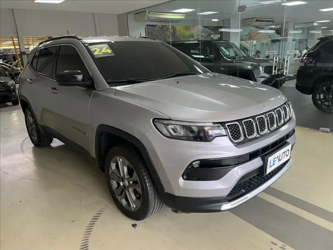 Jeep Compass Long. T270 1.3 TB 4X2 Flex AUT 2024