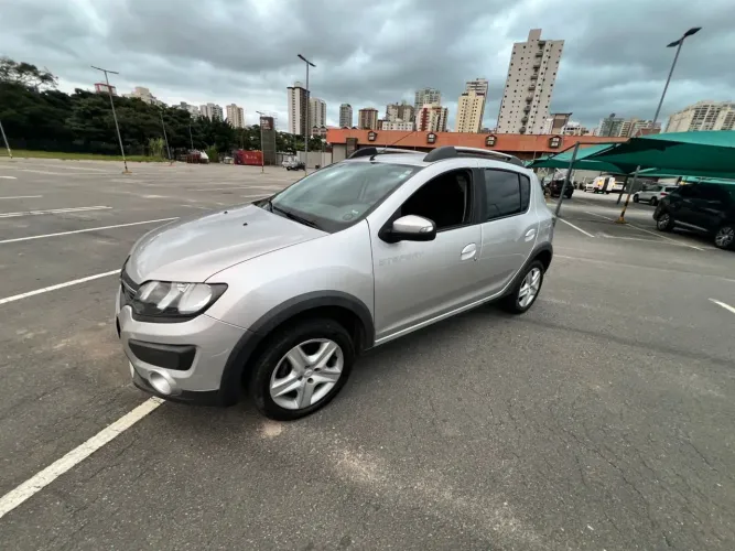 Renault Sandero Stepway Flex 1.6 16V 5P 2019