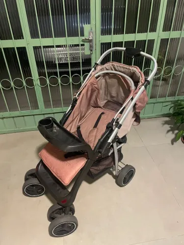 Carrinho de bebê Kiddo