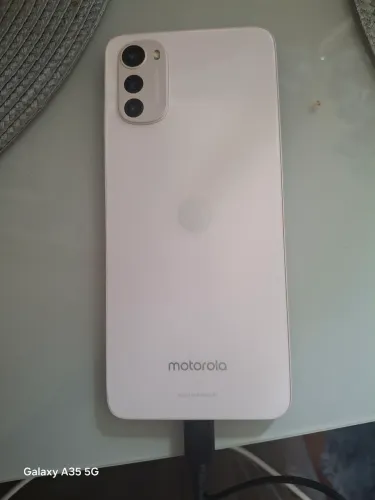 CELULAR A 32 64 GIGAS DE MEMÓRIA 