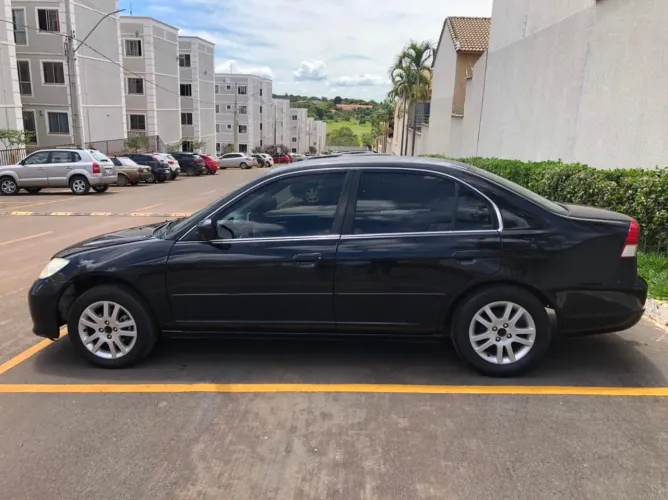 Honda Civic Sedan Lx/lxl 1.7 16V 115cv Aut. 4P 2005