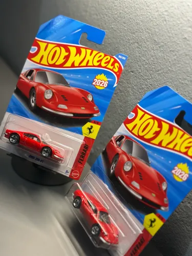 Hot Wheels - Dino 206 GT - Ferrari