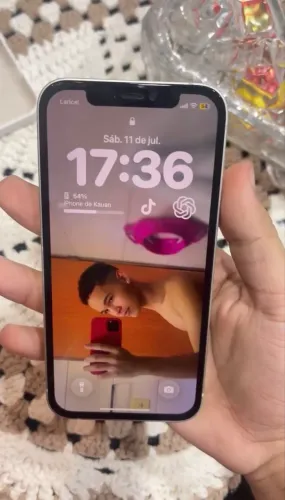 iPhone 12 - leia a descrição