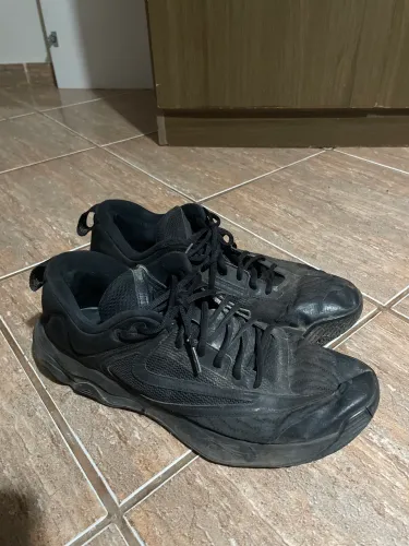TÊNIS NIKE GIANNIS IMORTALLITY 3 ALLBLACK