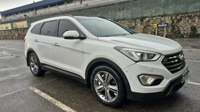 Hyundai Grand Santa Fe 3.3 V6 4X4 Tiptronic 2015