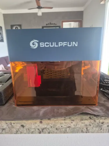 Máquina de Gravação a Laser Sculpfun iCube 5W - Semi-nova, com Garantia até Dez/2026!