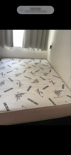 Cama Queen