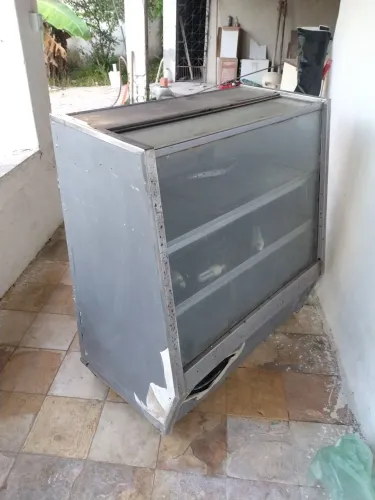 Balcão expositor (parado) 470,00