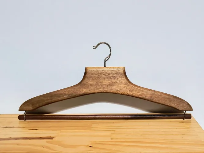 Cabide antigo vintage em madeira puro original perfeito estado decoração colecionador casa