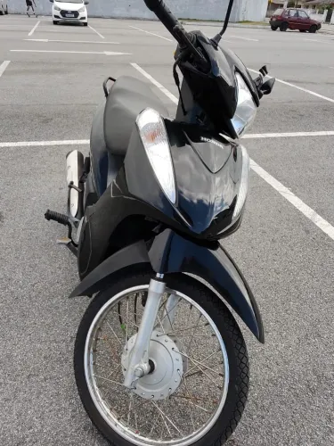 Biz 125 ES