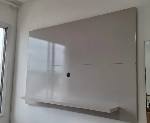 Painel para TV 136cm x 90cm