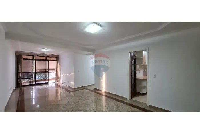 Preço reduzido!!! R$ 570 mil!!! APT. com 124m², 3 Quartos, 1 suíte, varandão, Vila Valquei