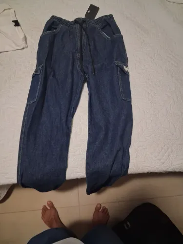 Calça cargo nova