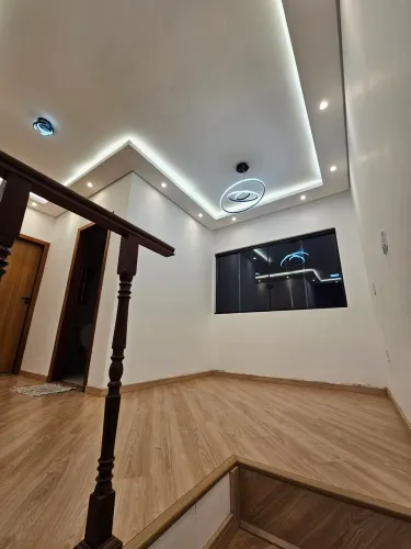 Casa Com Renda Bairro Tirol (Barreiro)