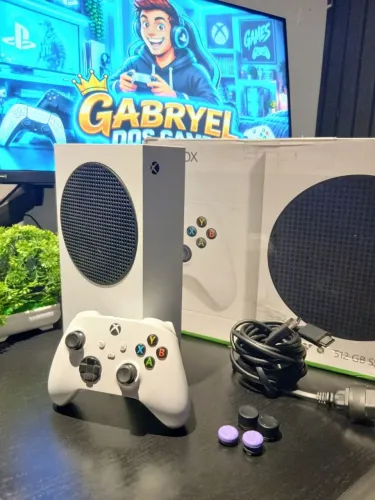 OPORTUNIDADE! XBOX SERIES S + LACRE DE FÁBRICA