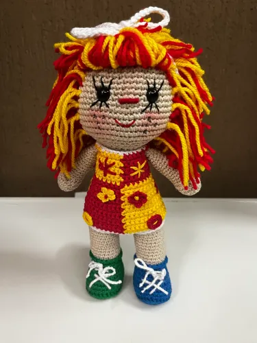 PRONTA ENTREGA Boneca Emília em Crochê Amigurumi Pelúcia Artesanal