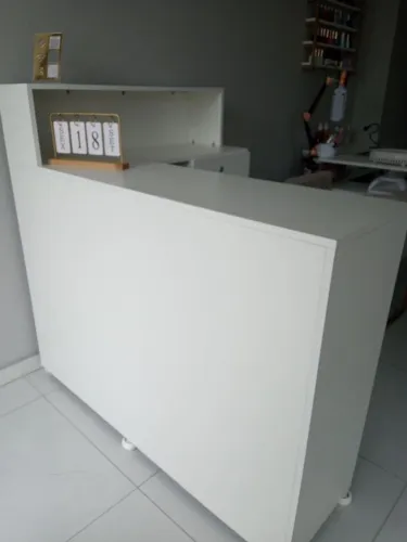 BALCÃO NOVO EM L BRANCO
