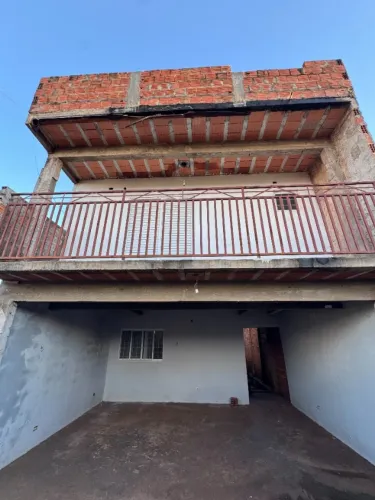 Sobrado, 4 quartos + suíte