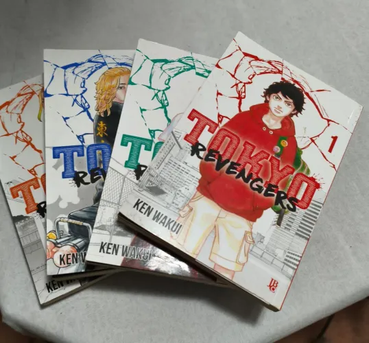 Coleção manga/livros Tokyo revengers 1 ao 4