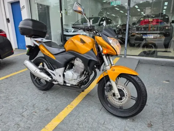 Honda CB 300R Dourada 55.000km 2010