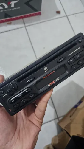 Rádio toca CD Delphi 6 disc GM