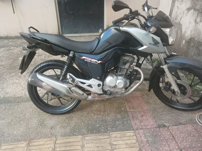 Moto fan 160 2022