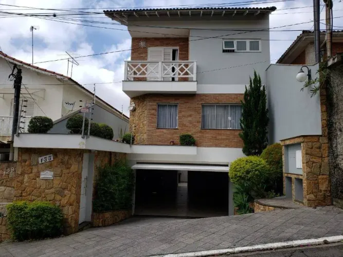 Casa em LEILÃO -- São Paulo/SP, 39.94% abaixo da avaliação