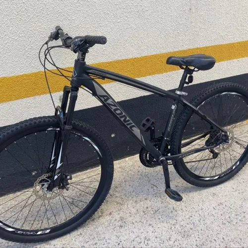 bicicleta semi nova, aro29, 5 meses de compra, valor a negociar 